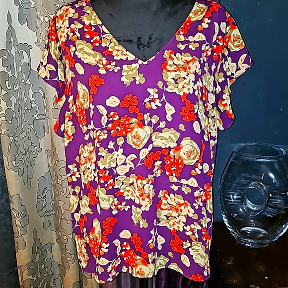 CAbi Tops - CAbi Al a Mode Blouse - Size L